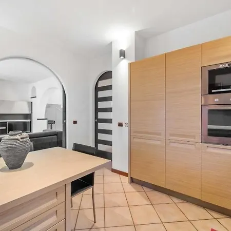 Casa Al 66 Lägenhet Dongo