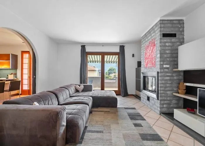 Casa Al 66 *